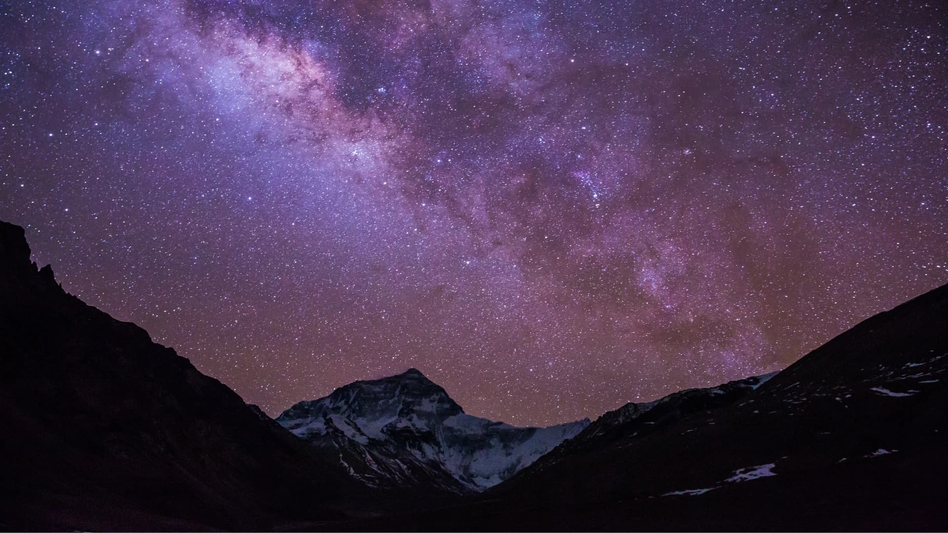 hero image of starry night